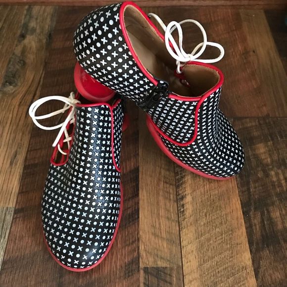 John Fluevog Black and Red Heels - Picture 3 of 7